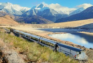 TranzAlpine - Christchurch to Arthurs Pass Return Trip 高山觀景火車基督…