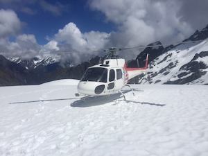 Glacier Southern Lakes Helicopters Alpine Scenic Flight Path 飛越巔峰觀光…