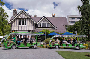 Travel agency: Christchurch Botanic Gardens Tour 植物園觀光車之旅 - 喜田舒旅