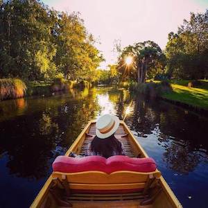 Christchurch Punting on the Avon Tour 基督城 泛舟雅芳河 - 喜田舒旅