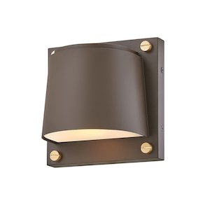 Scout Small Exterior Wall Light by Hinkley Lighting