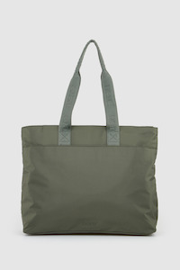 Seeker Travel Tote Bag