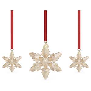 Jewellery: ANNUAL EDITION FESTIVE ORNAMENT SET 2024