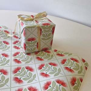 Pohutakawa • Gift wrap