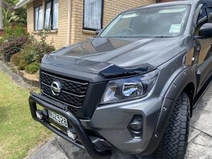 Wholesale trade: Nissan Navara NP300(2021+) Bonnet Guard/Protector - stylecanopies.co.nz