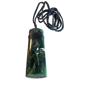 M011 Pounamu Toki Koru