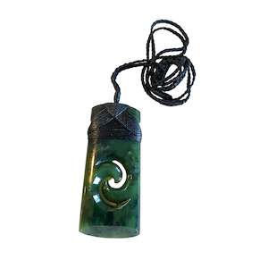 M009 Pounamu Toki Koru