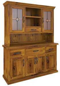 Furniture: American Rustic Hutch Buffet