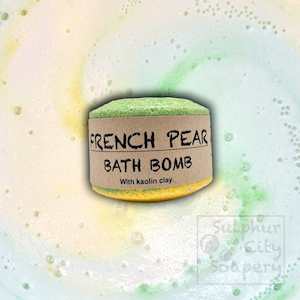 French pear bath bomb