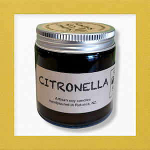 Soap manufacturing: Citronella soy candle. 80g