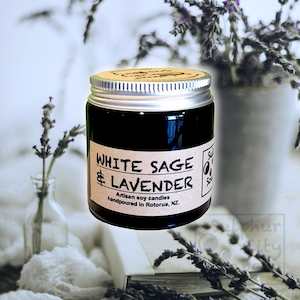 White Sage & Lavender scented soy candle. 80g