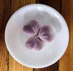 Raspberry scented soy melts