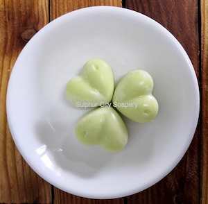 Soap manufacturing: Lemongrass essential oil soy melts