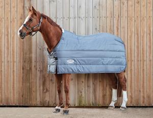 Rug Sale: Weatherbeeta Comfitec Thermi-Heat Liner Medium/Lite