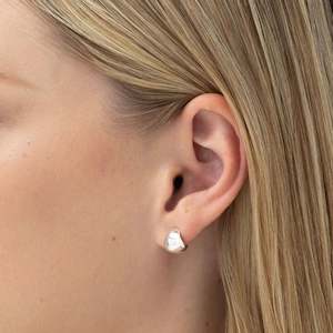 Gifts Over 100: Nina Gordon - Small Fold Hoops - Silver