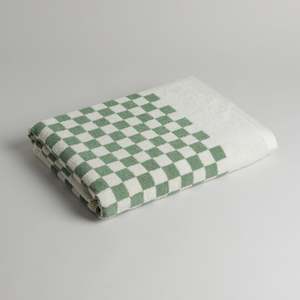 BAINA Roman Pool Towel - Sage/Chalk Check