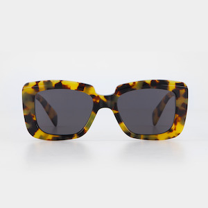 Isle of Eden Sunglasses - Pia in Tortoise