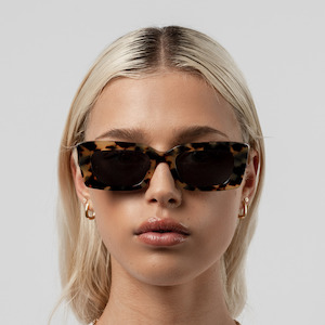 Isle of Eden Sunglasses - Goldie in Tortoise