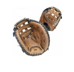 Sporting equipment: Diamond DCM – F335 Catchers Mitt