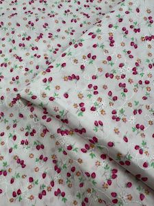 Textured Cotton: Embroidered Printed Cotton - Posy - 112cm