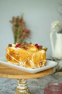 CHRISTMAS SPECIAL: Pineapple Pie Cake