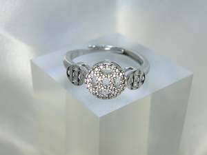 Internet only: Yzzy Platinum plated Ring