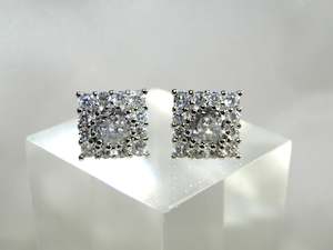 Liz Silver Stud Earrings