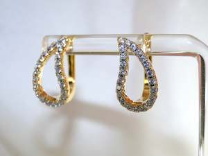 Elizabeth Golden Earrings