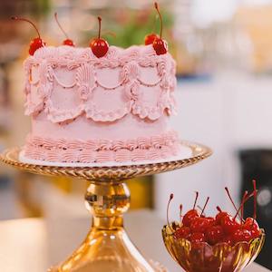 Heart shaped vintage cake