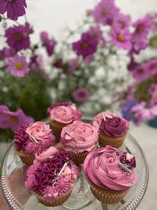 Cake icing or decorating: Mothers Day Cupcakes gluten free