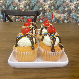 Ice Cream Sundae Cupcake