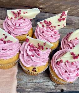 White Chocolate and Raspberry Cupcake