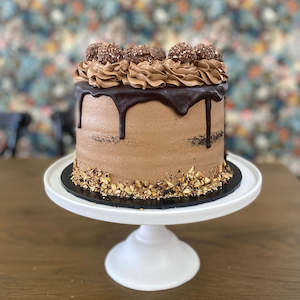 Cake icing or decorating: Chocolate Hazelnut Cake