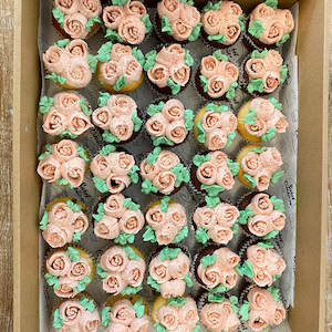 Pretty Mini Cupcake Box