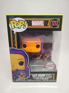 Blacklight: Marvel - Kate Bishop with Lucky the Pizza Dog (1212)