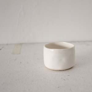 Products: little pot ~ white