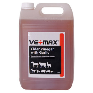 Vetmax Apple Cider Vinegar + Garlic tackshop.co.nz