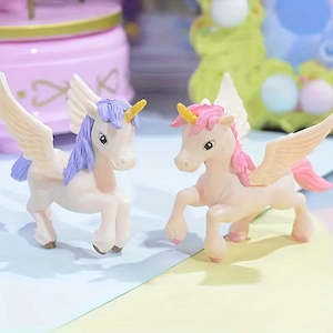 Pegasus Cake Decorations (2 pieces)