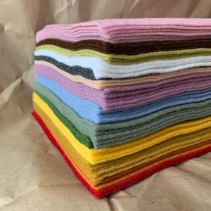 100% MERINO WOOL FELT SHEET