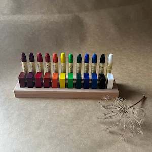 CRAYON SET ~ 12 BLOCKS + 12 THINS ~ 24 SPACES HOLDER