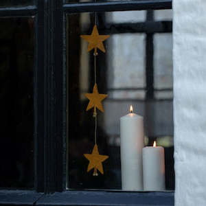 Toy: FELT FALLING STARS CHRISTMAS DECORATION ~ GOLD