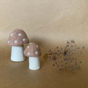 DOTTY MUSHROOM ~ QUARTZ PINK ~ MUSKHANE