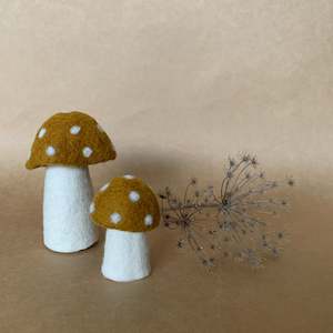 DOTTY MUSHROOM ~ GOLD ~ MUSKHANE