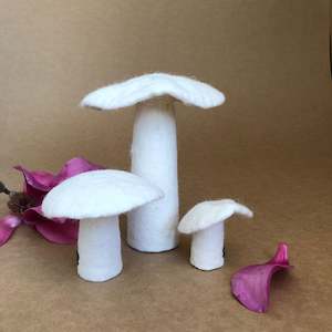 Toy: MUSHROOM ~ NATURAL ~ MUSKHANE