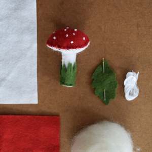 TOADSTOOL CRAFT KIT