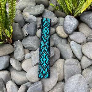 Turquoise and Black Pātiki