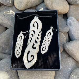 Koru Jewellery Set