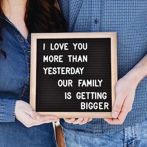 Felt Letter Board with Wooden Frame - Changeable Message Board with Wooden Frame…