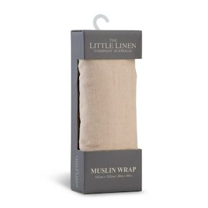 The Little Linen Co. Muslin Wrap Solids Nectar Bear Sand (1pcs)