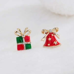 Glamorous Holiday Seasons Christmas 925 Sterling Silver Earrings